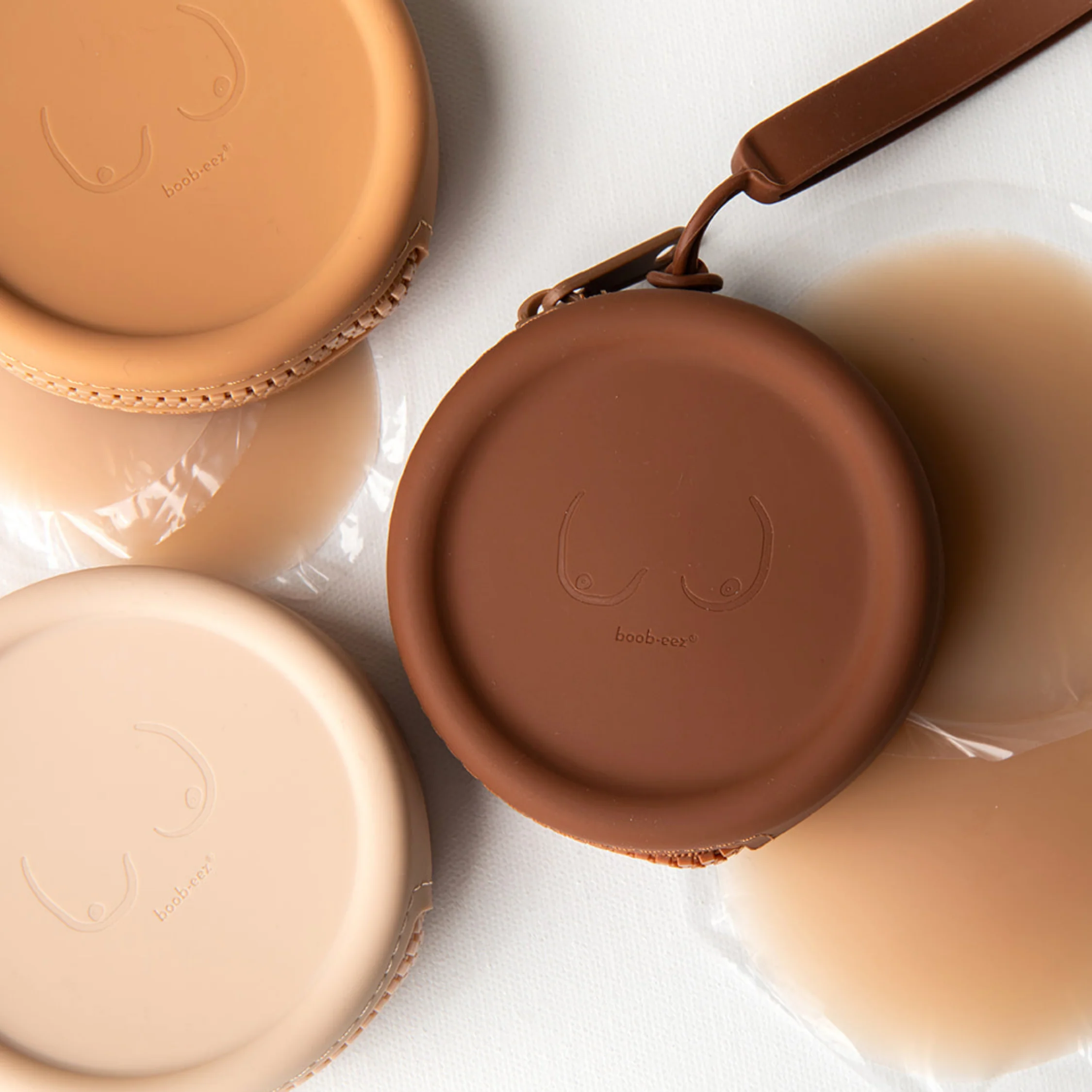 Limited Edition Deluxe Duo in White - Medium Nude - Image 9