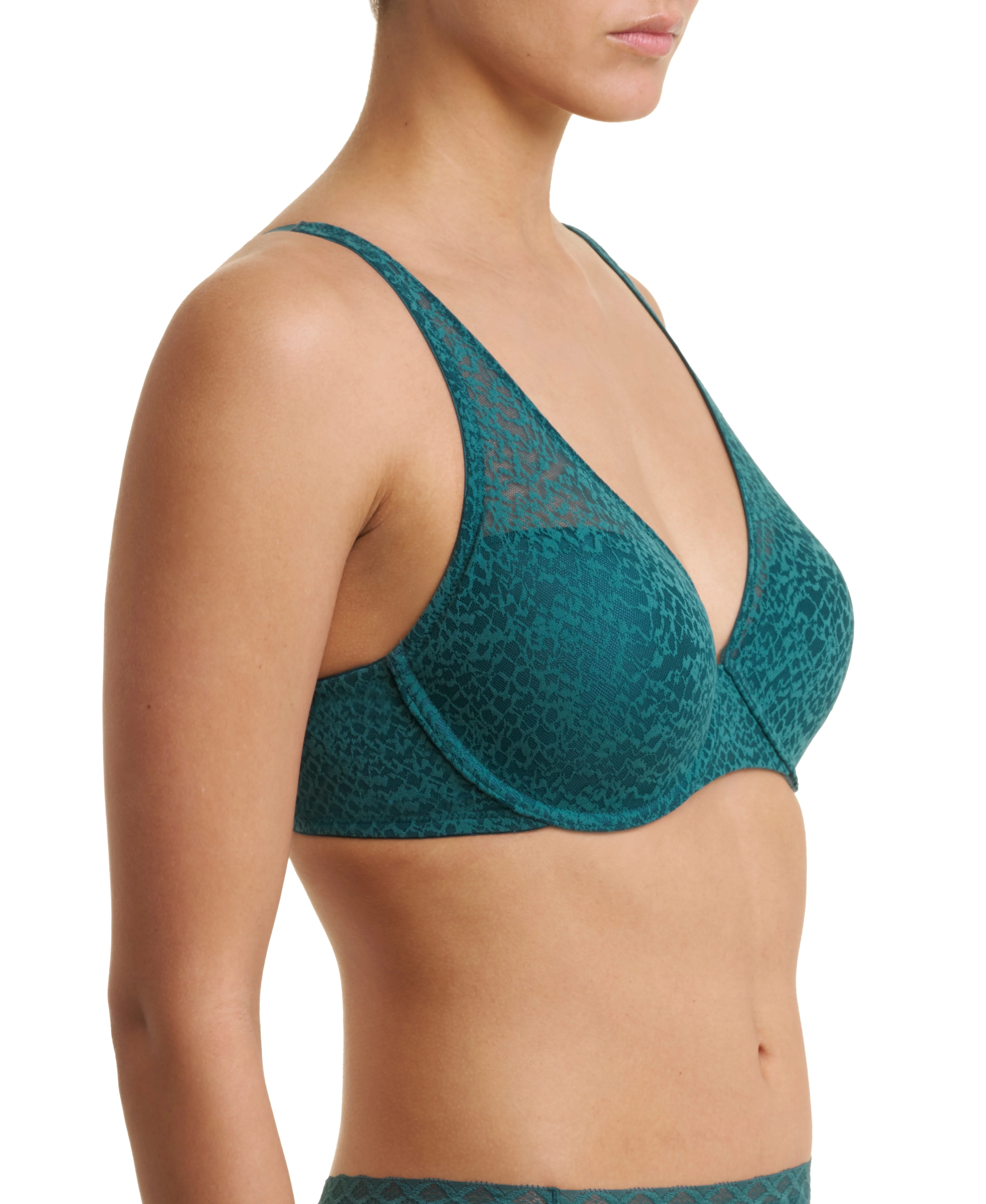 Pretty Smooth Lacey Underwire T-Shirt Bra - Image 2