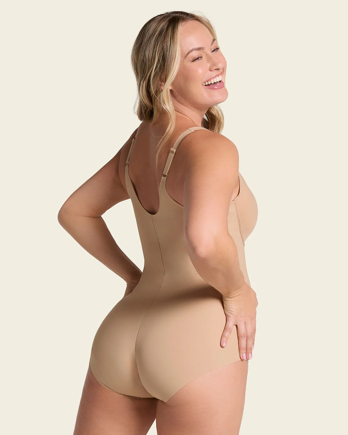 Scoop Back Wireless Classic Sculpting Bodysuit - Image 13