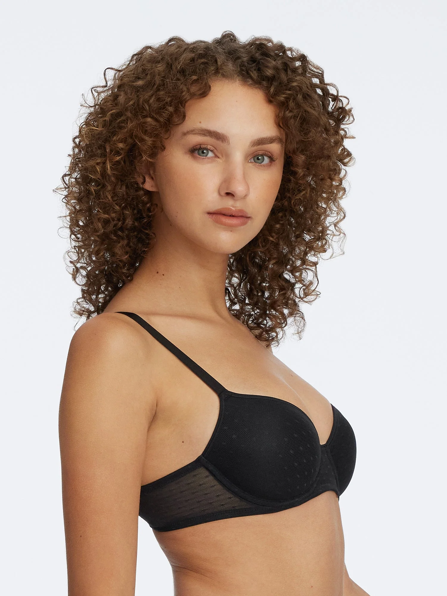 Dotty Convertible T-Shirt Bra - Image 5
