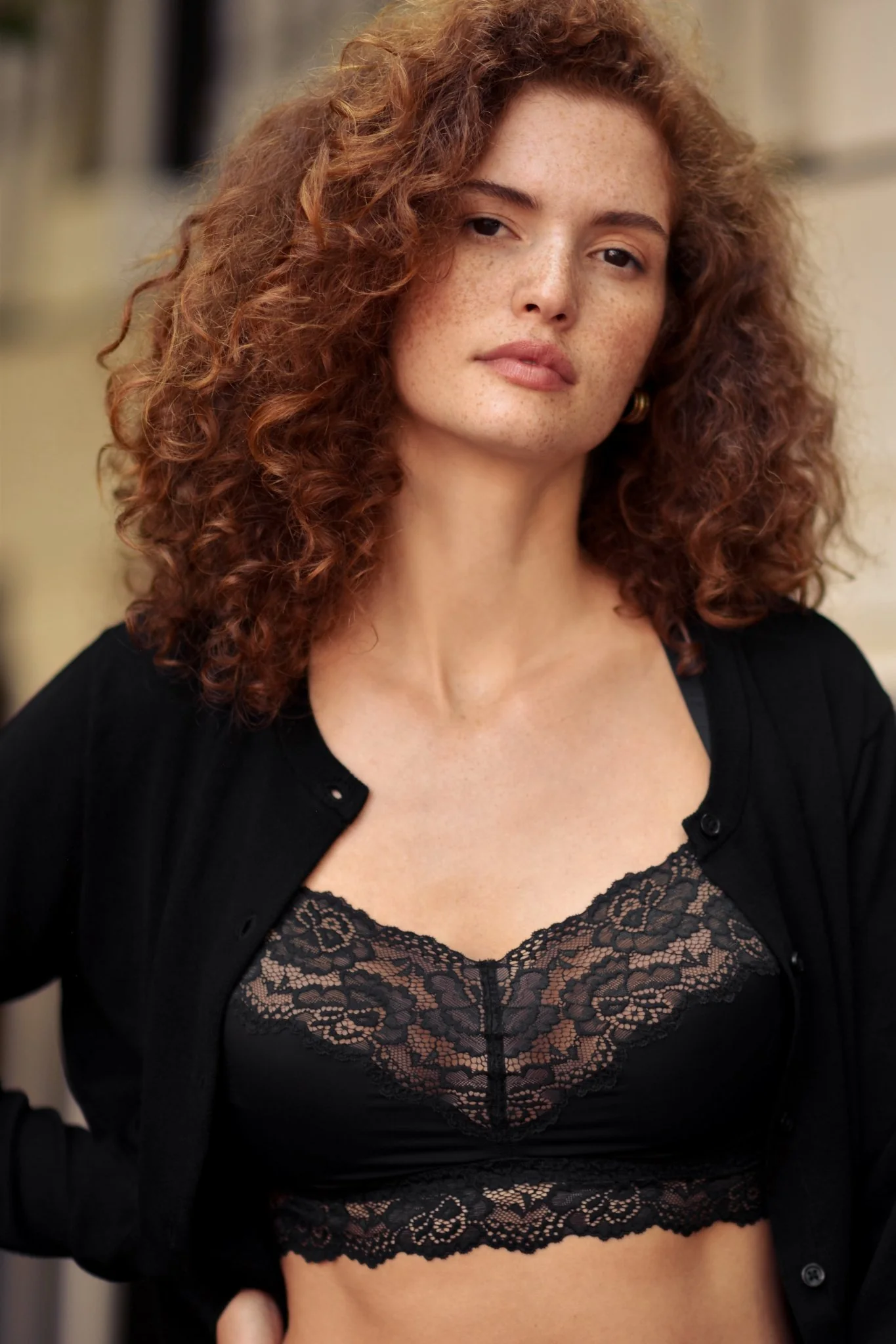 Goddess T-back Busty Lace Bralette - Image 3