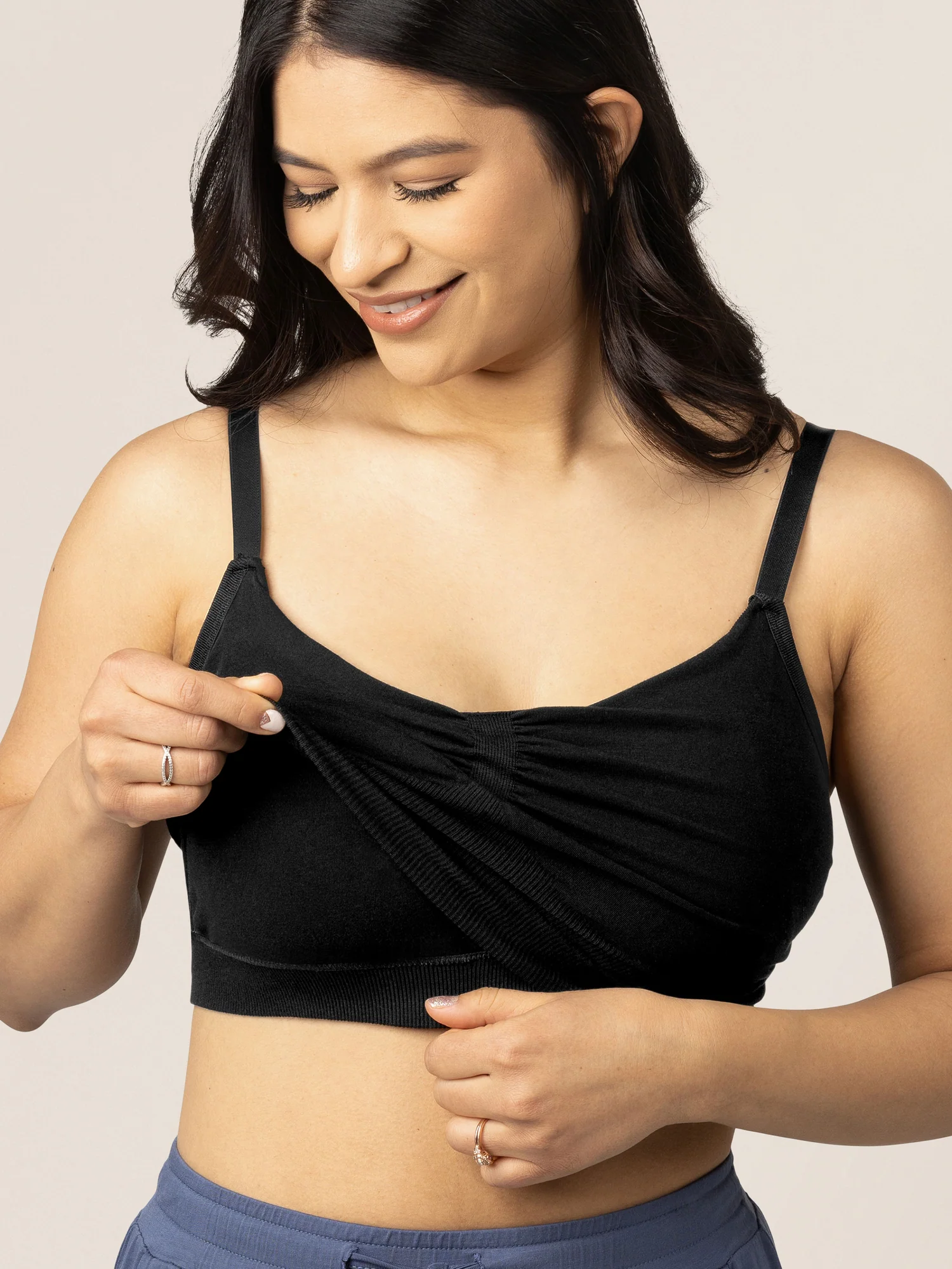 Sublime® Bamboo Hands-Free Pumping Lounge & Sleep Bra | Black - Image 3
